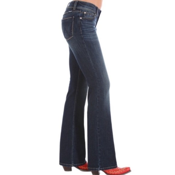 Like New Wrangler Retro Sadie Low Rise Bootcut Jeans Size 5 - Picture 1 of 10